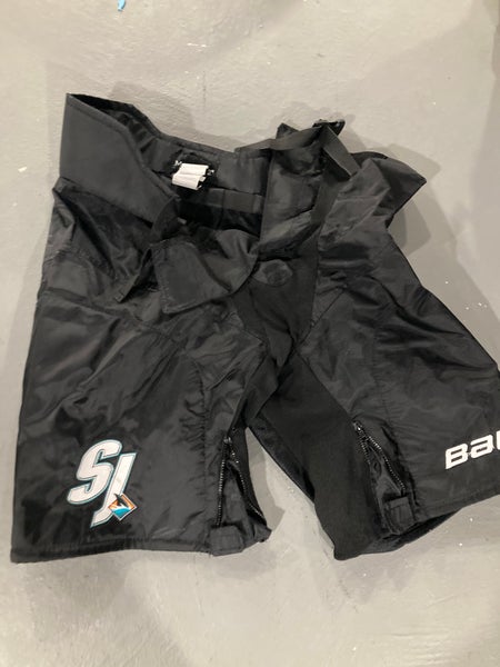 Black Medium Bauer Girdle Shell Pro Stock (Used)