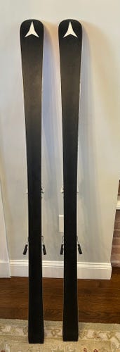 Junior Atomic 159 cm Racing Redster G9 FIS Skis With Bindings Max Din 10 (Used)