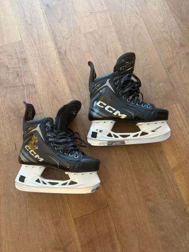 CCM Tacks XF Hockey Skates 6.5