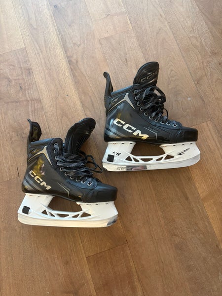 CCM Tacks XF Hockey Skates 6.5