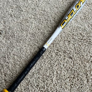 Easton Cyclone USSSA Certified Bat (-10) 17 oz 27" (Used)