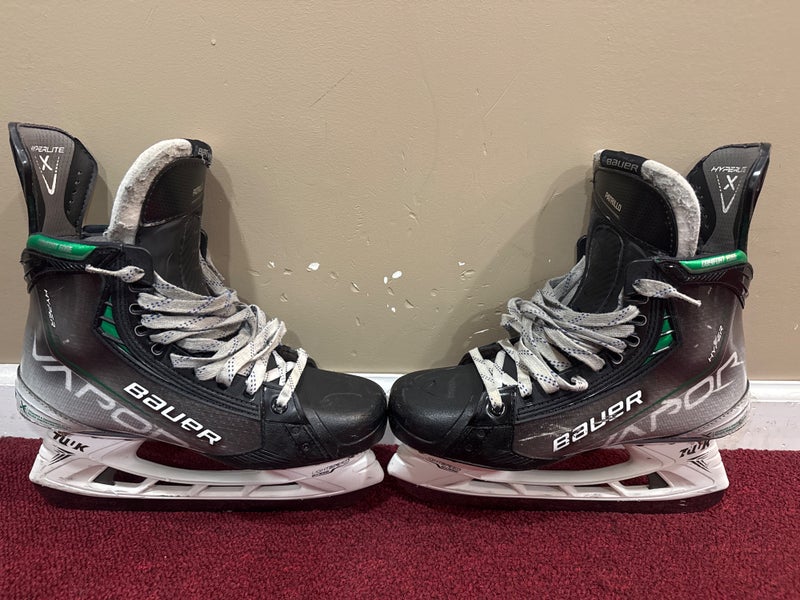 Bauer Vapor Hyperlite Pro Stock 8.5 skates item#VT1