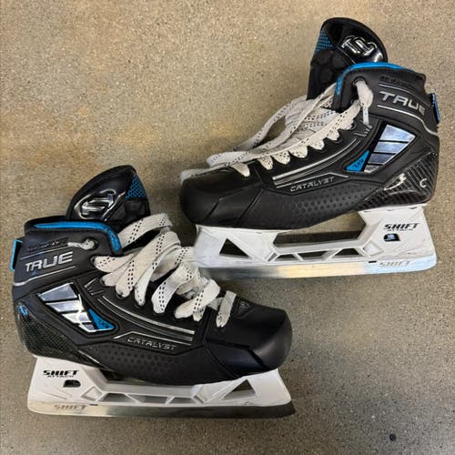 Intermediate True Catalyst 7X4 Hockey Goalie Skates | Size 6.5 Regular