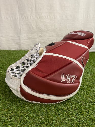 Red Senior True L87 Goalie Gloves & Blockers Regular Pro Stock (Used)
