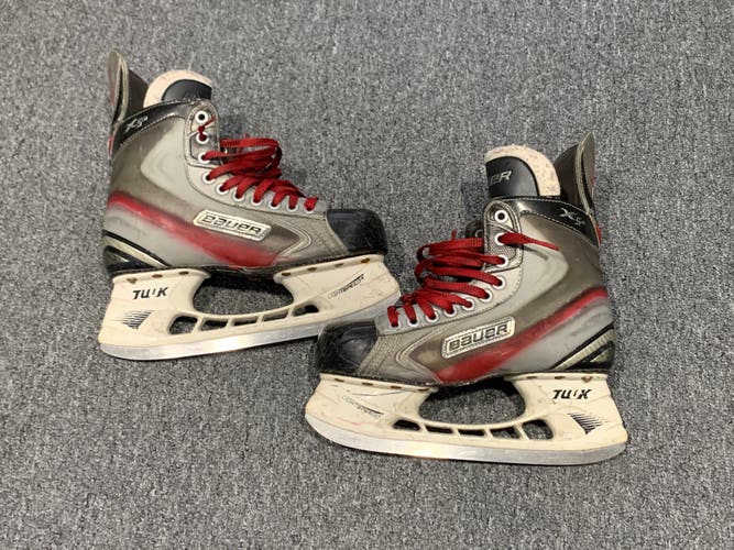 Bauer Vapor Hockey Skates Regular Width 7 (Used)