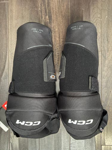 New CCM SGREF 15" Shin Pads Senior Medium