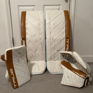 32+2  2024 True Hzrdus 7X4 Regular Goalie Full Set (Used)