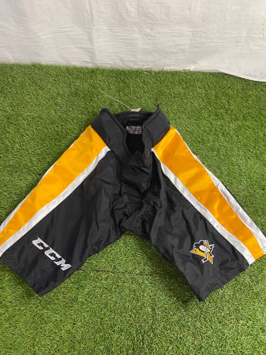 Medium Senior CCM PP90 Pant Shell Penguins Pro Stock (Used)