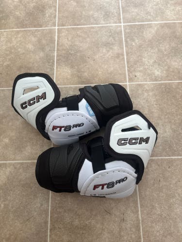 Senior Large CCM JetSpeed FT8 Pro Elbow Pads (New)