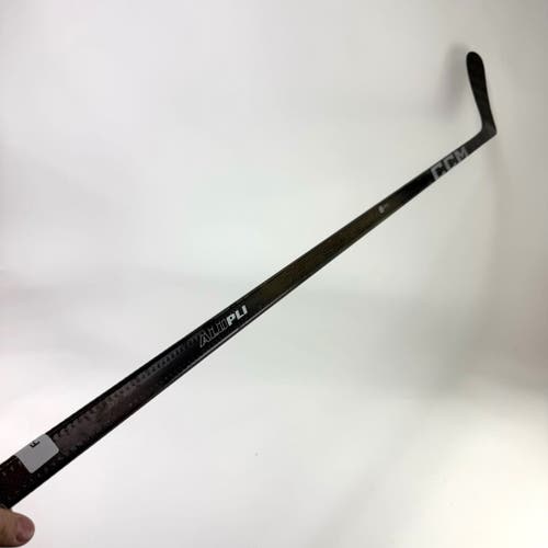 Used Left Black Jetspeed FT8 Pro | 95 Flex P92 Curve Grip | F413