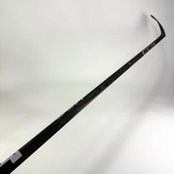 New Right Black CCM Jetspeed FT7 Pro | 85 Flex P28 Curve Grip | F420