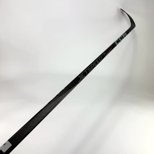 New Right Black CCM Jetspeed FT7 Pro | 70 Flex P92 Curve Grip | F421
