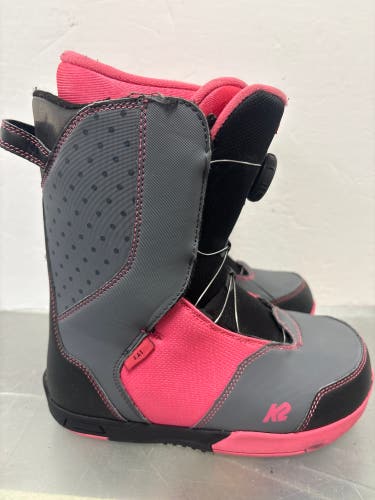 Women's 4Y (Big Kids / Youth) K2 Lil Kat Snowboard Boots (Used)