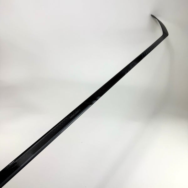 New Right Warrior Covert QR6 | 85 Flex M28 Curve Grip | F454