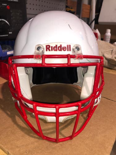 USED RIDDELL SPEED ADULT HELMET - LARGE - METALLIC WHITE - REJECT