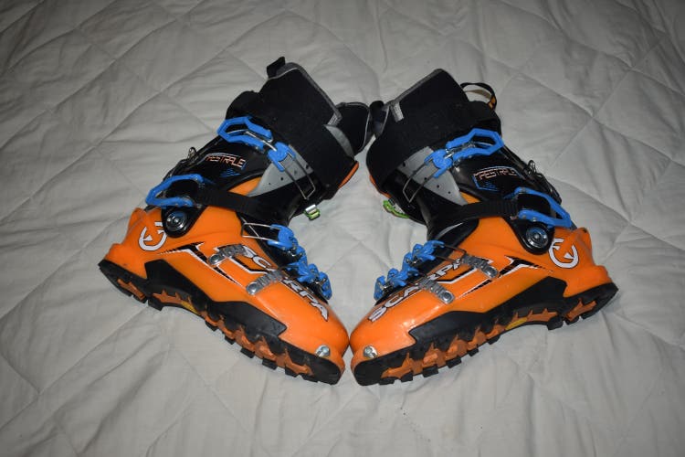 Scarpa Maestrale Alpine Ski Boots, 306mm - Good Condition!