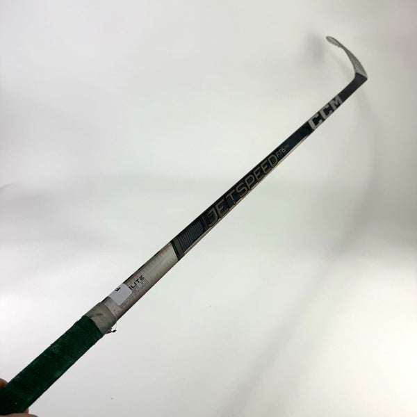 Used Right CCM Jetspeed FT6 Pro | 75 Flex P28 Curve Grip | F418