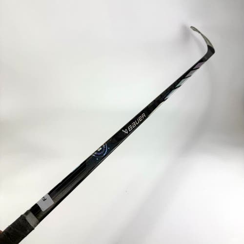 Used Right Bauer Proto R | 77 Flex P28 Curve Grip | F403