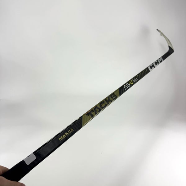 Used Right CCM Tacks ASV Pro | 65 Flex P92 Curve Grip | F404