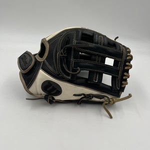 Wilson A2000 FP12 12” Fastpitch Softball Infield Glove