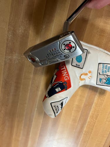 Silver Unisex Scotty Cameron Select Squareback Blade Right Handed Putter 35" (Used)