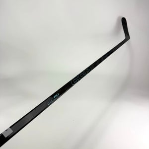 Unreleased - New Left CCM Vizion 2 Proto | 70 Flex P28M Curve Grip | F428