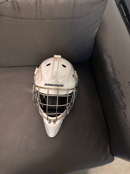 Senior Warrior R/F1 Goalie Mask (Used)