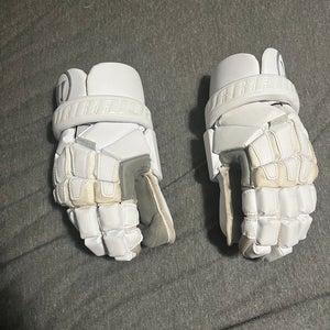 Warrior Nemesis Lacrosse Gloves 12" (Used)