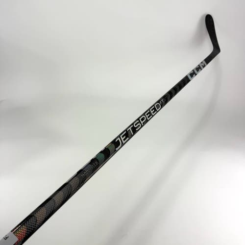 New Left CCM Jetspeed FT5 Pro | 75 Flex P28 Curve Grip | F281