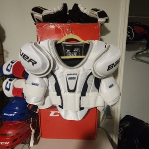 Men's XL Senior Bauer Pro Series Shoulder Pads Pro Stock (New)
