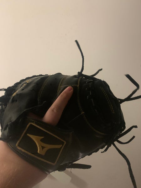 FOR TRADE Mizuno Prime Catchers Mitt 34