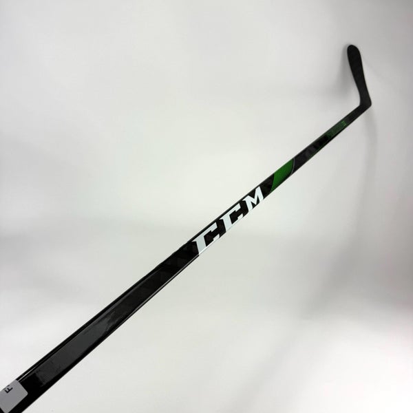 New Left CCM Ribcor Trigger 4 Pro | 100 Flex P92 Curve Grip | F287