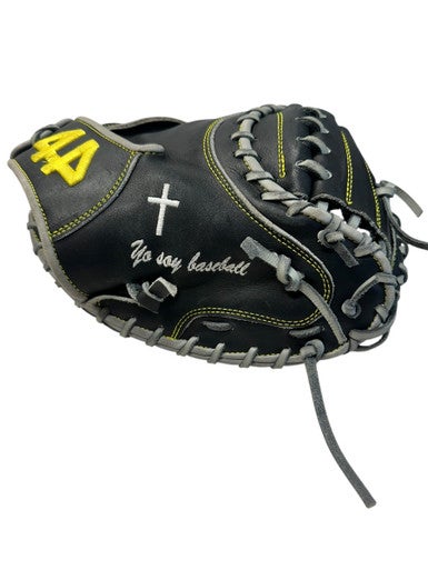 Used 44 PRO SIGNATURE SERIES BB/SB Catchers RH Throw Black 33" 11835-S000201478