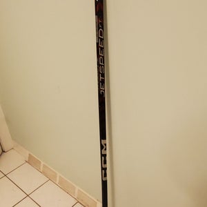 CCM JetSpeed FT5 Pro Right Handed Hockey Stick P28 55 Flex