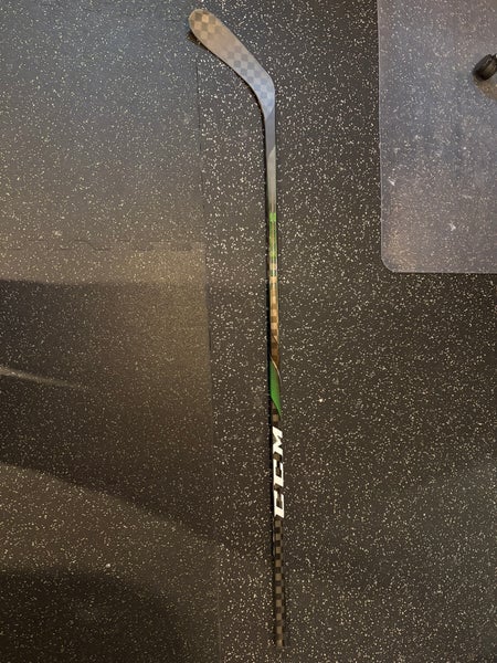 Senior CCM Ribcor Trigger 4 Pro Left Hand Hockey Stick P28 85 Flex Pro Stock (New)
