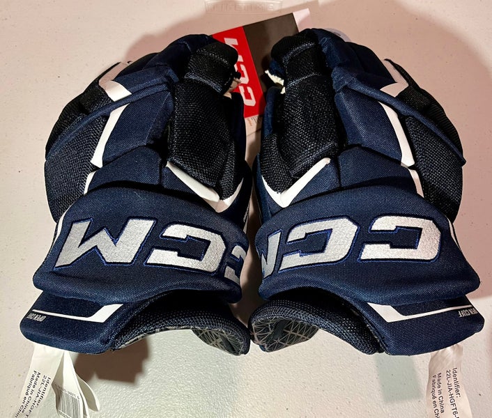 CCM JetSpeed FT6 Gloves Senior 14" (New)