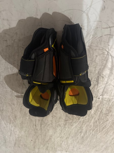 Senior CCM Tacks 14" Shin Pads (Used)