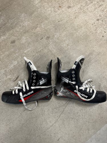 2022 Bauer Vapor X3 Hockey Skates Regular Width 7.5 (Used) and bauer x shift pro