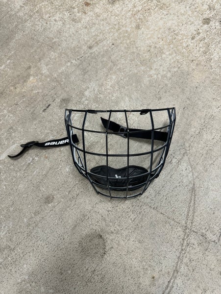Medium Bauer Profile II Facemask Full Cage (Used)
