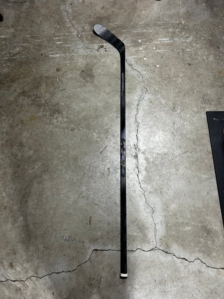 Senior CCM Ribcor Trigger 10 Pro Left Hand Hockey Stick P28 75 Flex (New)