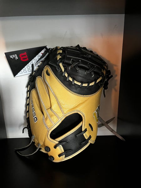 Wilson A2000 RH Baseball Glove 34" (Used)