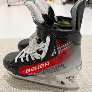 Game Used Lucas Raymond Bauer Vapor Hyperlite 2 Regular Width  Pro Stock 8 (Used)