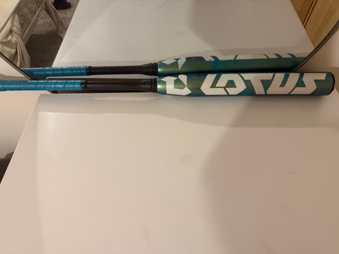 2026 DeMarini Lotus Composite Bat (-9) 24 oz 33" (Used)