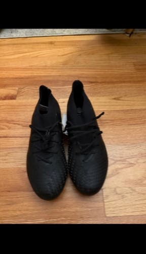 Black Men's Size M 7.5 (W 8.5) Adidas Predator .1 Accuracy Cleats (New)