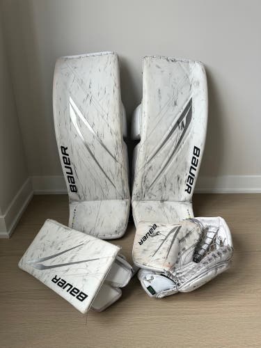 Bauer Hyperlite 2 Regular Goalie Full Set Size Medium