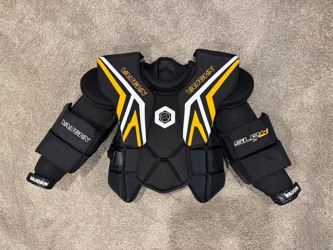 Vaughn SLR4 Junior XL Goalie Chest Protector (Used)
