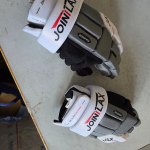 Brand New Youth Lacrosse Gloves, Kids Small.  Join Lacrosse!!