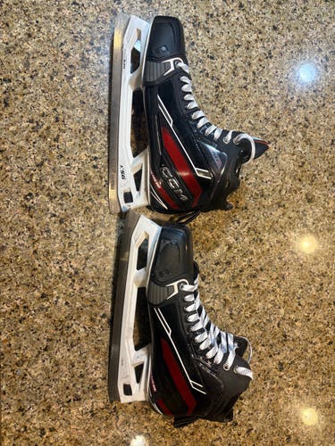 CCM EFlex 6 Hockey Goalie Senior Skates Regular Width 11.5 (Used)
