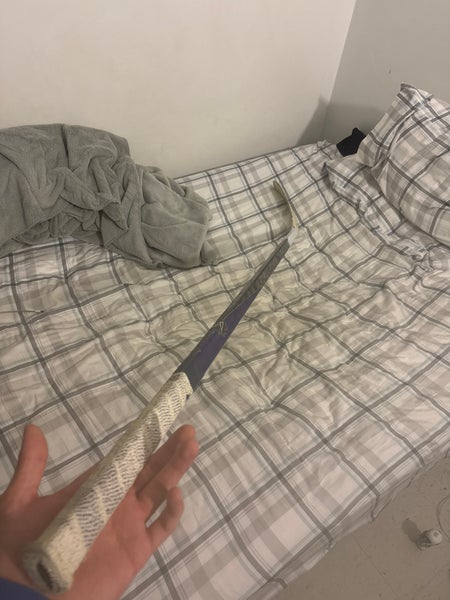 William nylander used stick