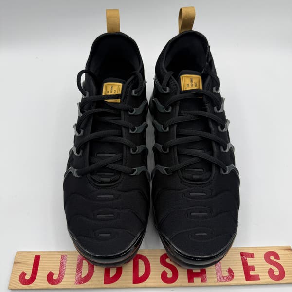 Nike Air Vapormax Plus Black Metallic Gold Anthracite BQ5068  display picture 3
